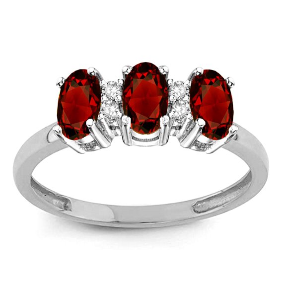 Star K� Genuine Garnet 3 Three Oval Stones Promise Ring Wedding Band