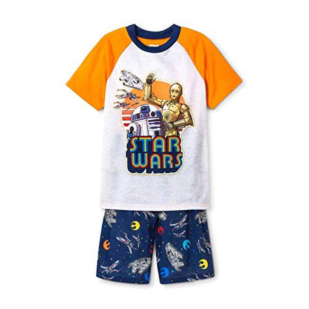 Star Wars Boys' Big Cartoon Vader in Action Graphic Tee, Black, YM