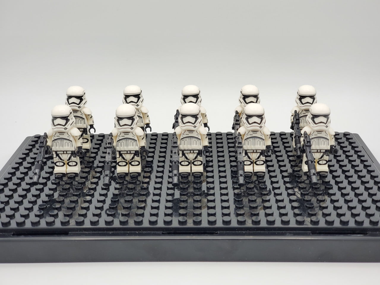 Star Wars First Order Armored Stormtroopers x10 Minifigures Set