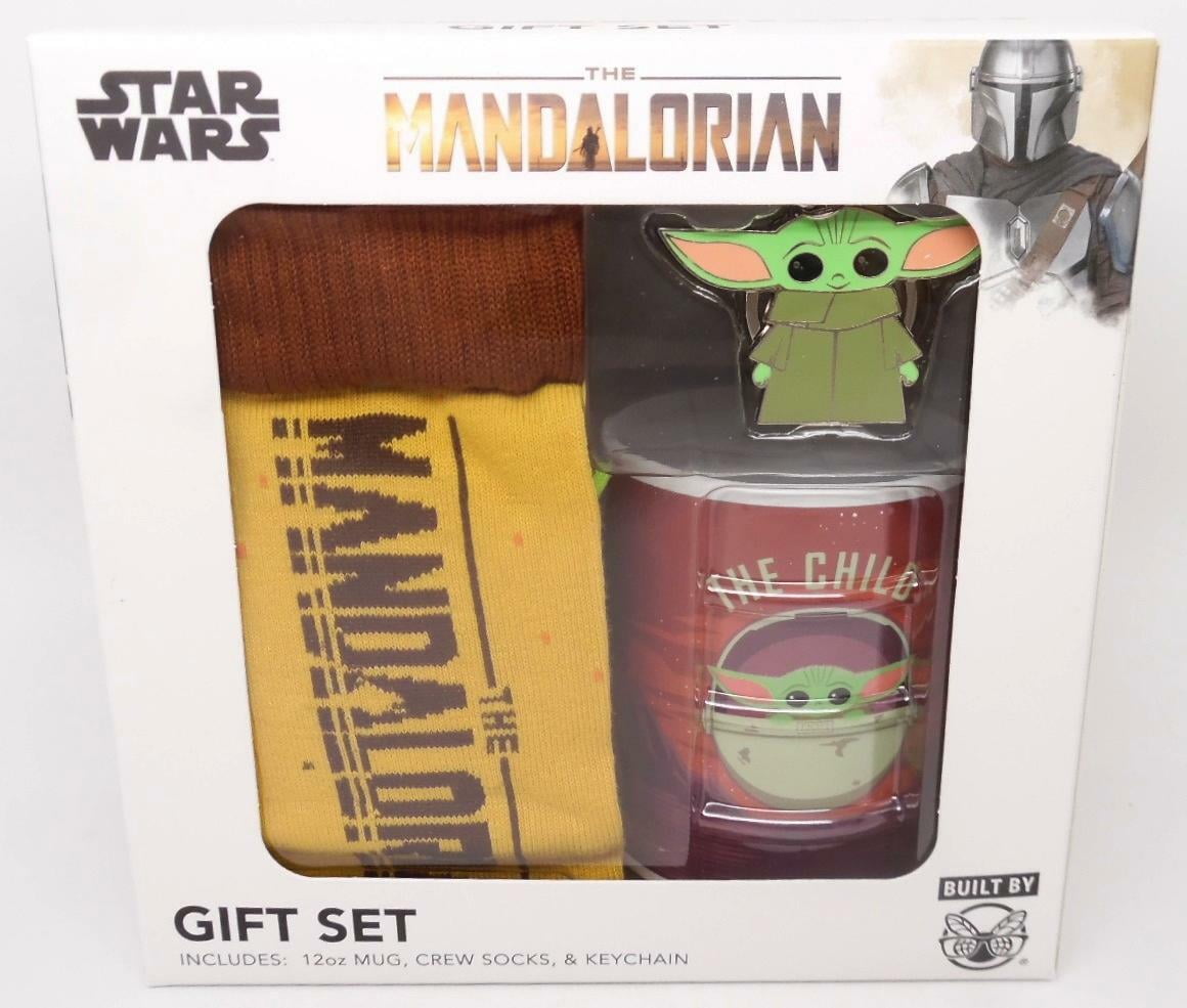 CULTUREFLY Star Wars Mandalorian Mug, Sock and Baby Yoda Key Chain Gift Bundle