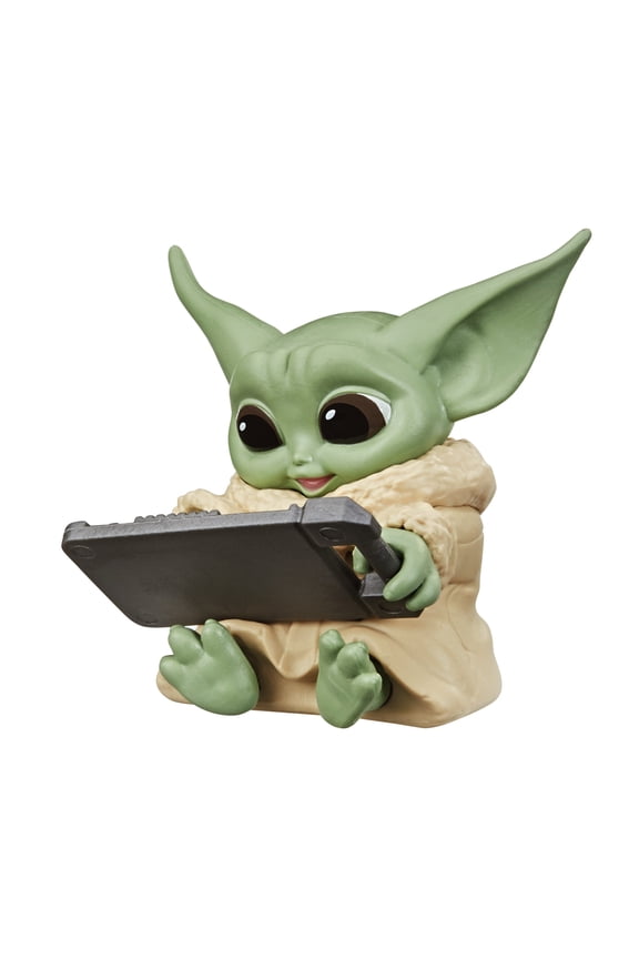 The Bounty Collection Series 3 The Child Figure Datapad Tablet Pose Toy