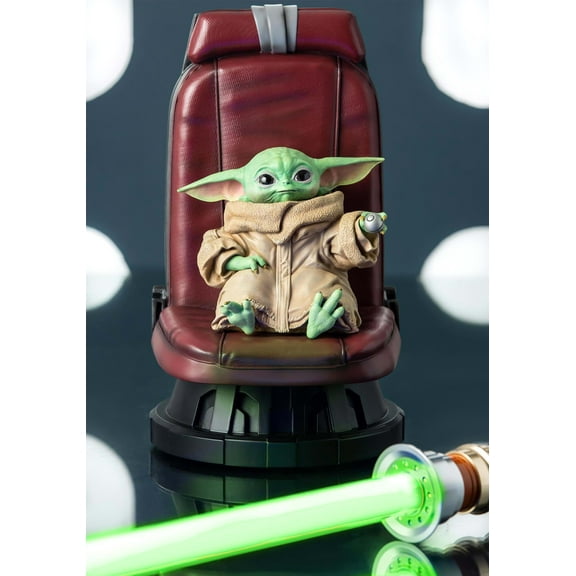 Star Wars The Mandalorian Child in Chair 1:2 Scale Statue