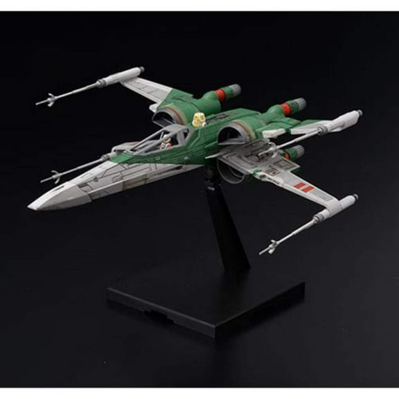 Star Wars: The Rise of Skywalker X-Wing Fighter Model Kit
