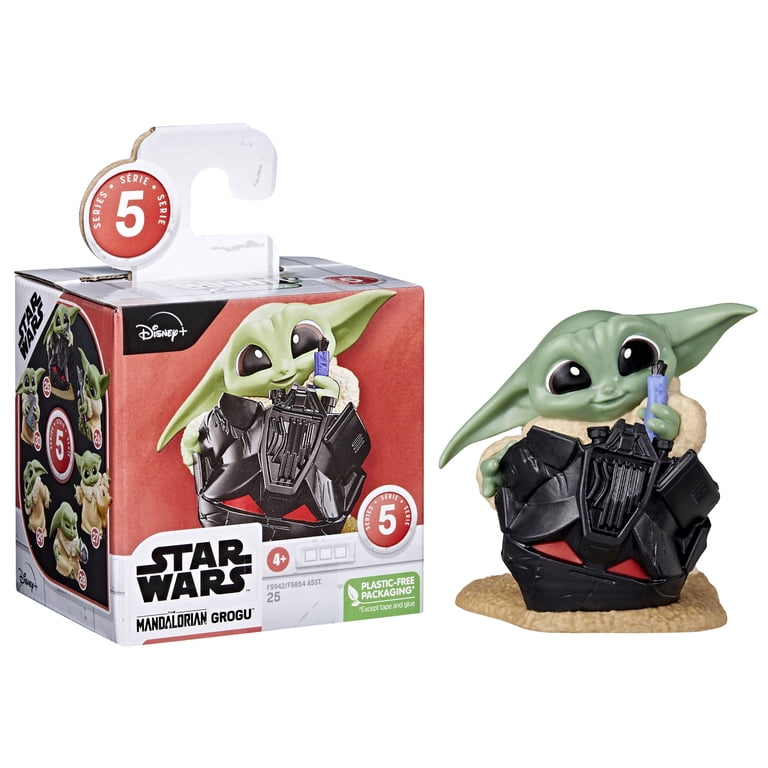 Star Wars the Bounty Collection Series 5, Grogu Action Figure in