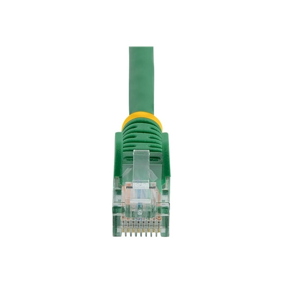 StarTech.com 0.5m Green Cat5e Patch Cable with Snagless RJ45 Connectors, Short Ethernet Cable, 0.5 m Cat 5e UTP Cable
