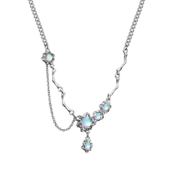 Statement Irregular Moonstone Necklace Alloy Clavicle Chain for Fashion Women