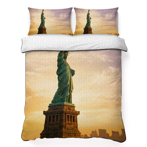 Statue of Liberty 3 Piece Quilt Bedding Set with 2 Pillow Shams, Patriotic Sunset Sky Landmark Statue Lightweight Bedspread Coverlet, Soft Breathable All Season Quilt, 96 x 106 Inch