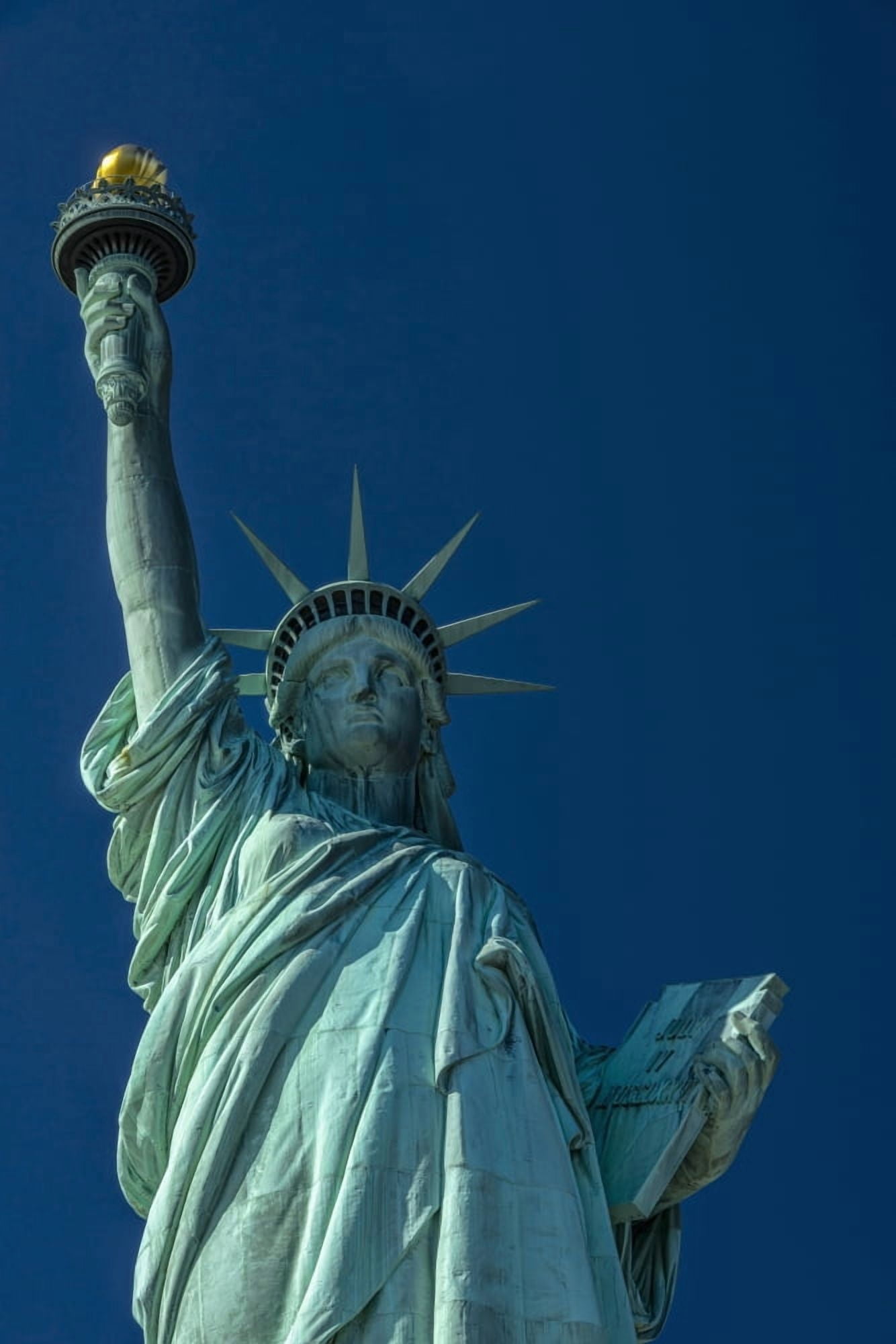 Statue of Liberty Liberty Island New York City New York United States of America Canvas Art - F M Kearney Design Pics (12 x 19)