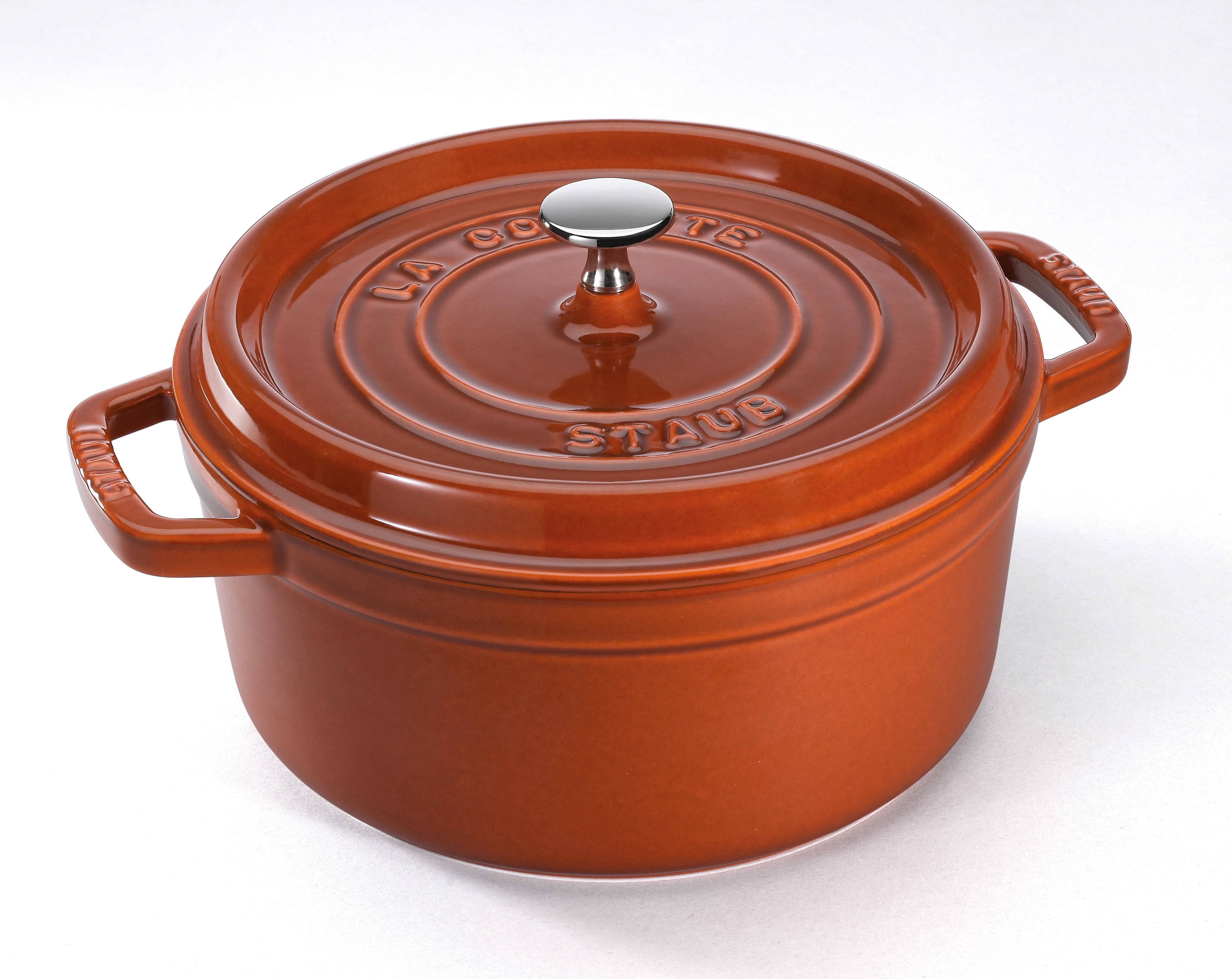 Staub-Cast-Iron-7-qt-Round-