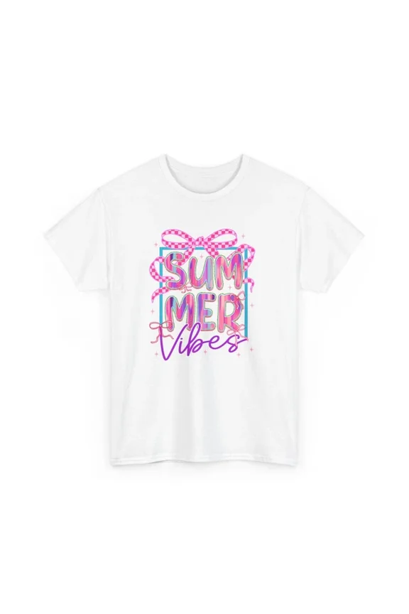Stay Chill T-Shirt | Trendy & Cool Summer Vibes Tee | Retro Summer T-Shirt