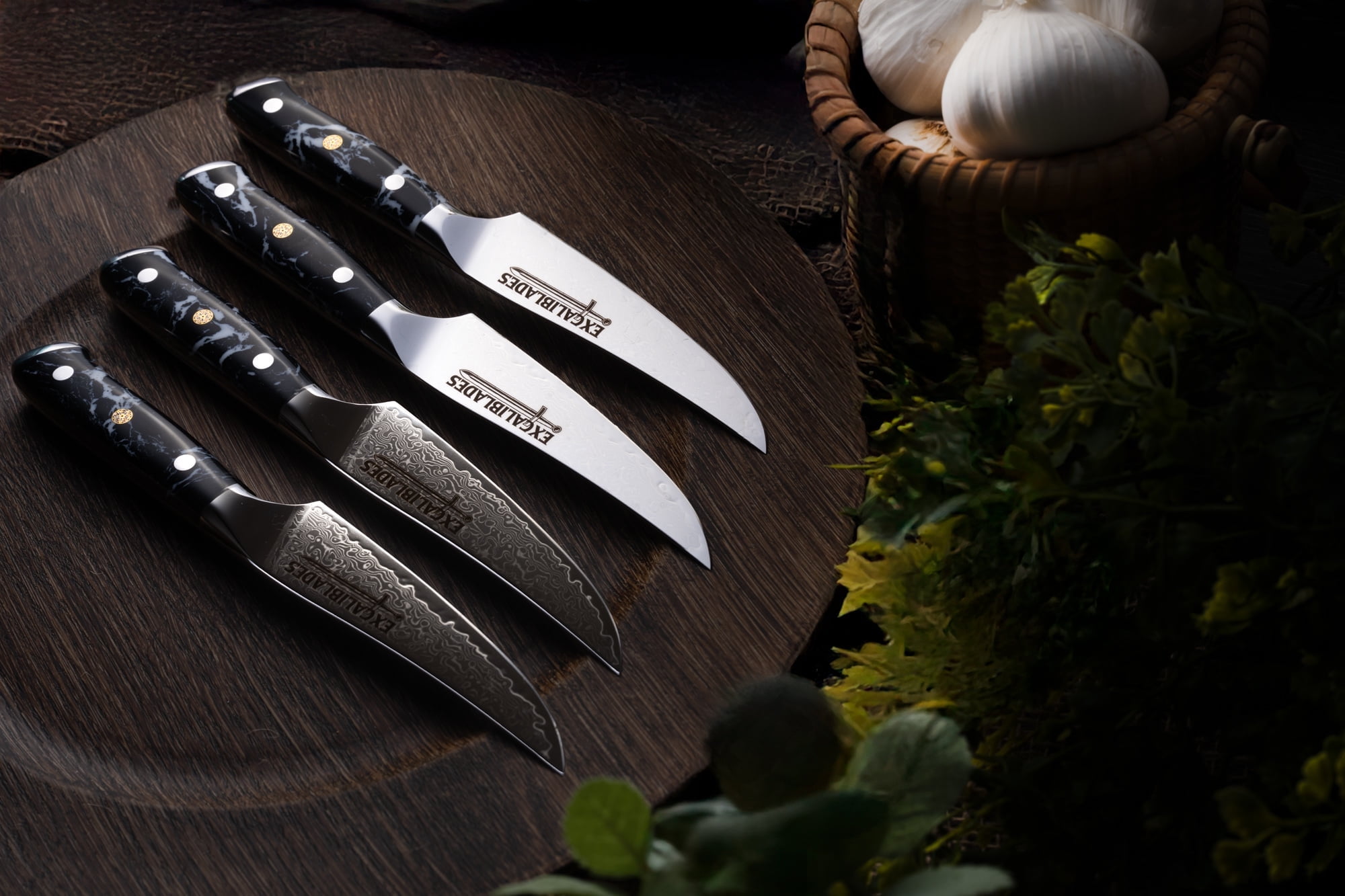 Steak Knives Set of 4 – VG-10 Damascus Stainless Steel, Razor Sharp Serrated Blades, Full Tang, Ergonomic G10 Handles – Durable Cutlery for Steak, Chicken, BBQ, Dinner – Dishwasher Safe & Gift-Ready