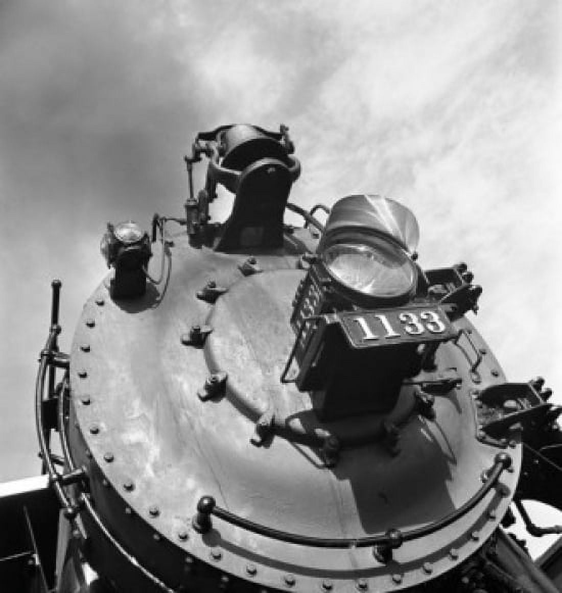 Steam train Canvas Art - (18 x 24)