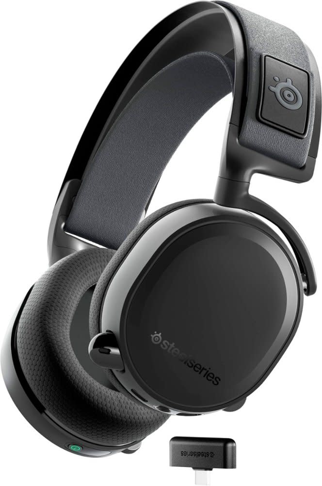 SteelSeries Arctis 7+ Wireless Gaming Headset – PS5, PS4, PC, Mac, Android, PlayStation & Nintendo Switch - Black - image 1 of 12