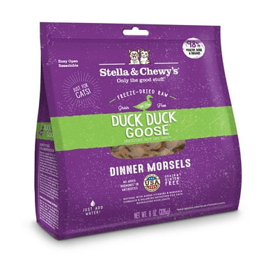 Stella & Chewy's Duck & Goose Dinner Morsels Grain-Free Freeze-Dried Cat Food, 9 oz