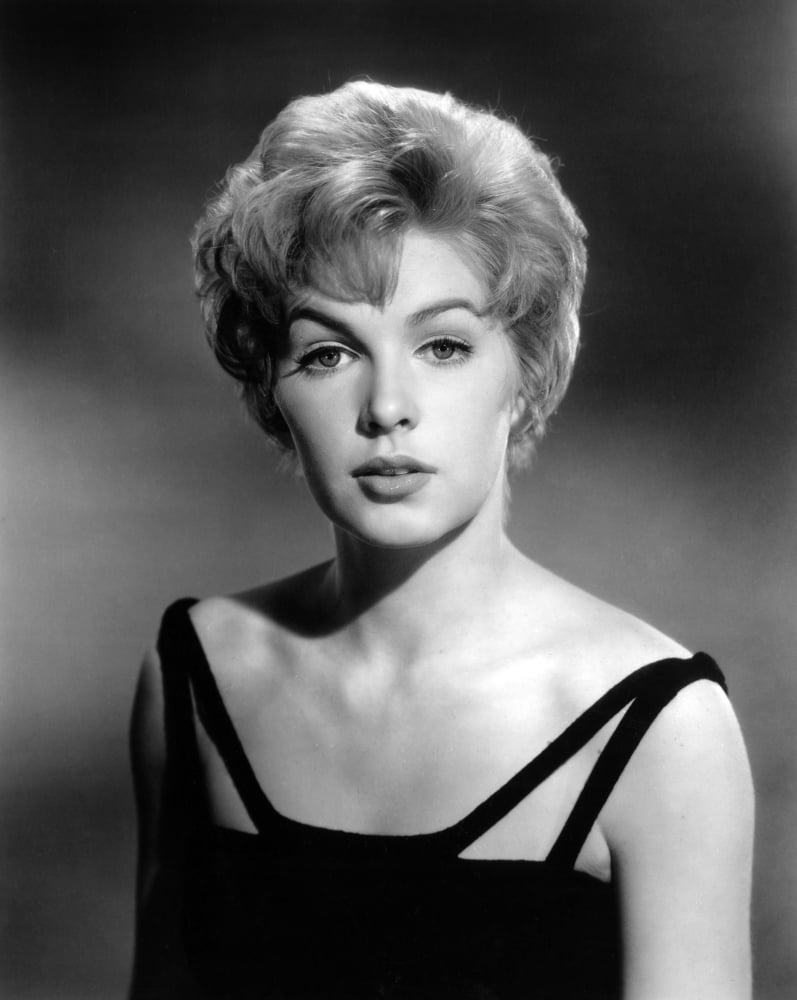 Stella Stevens Canvas Art - (16 x 20)