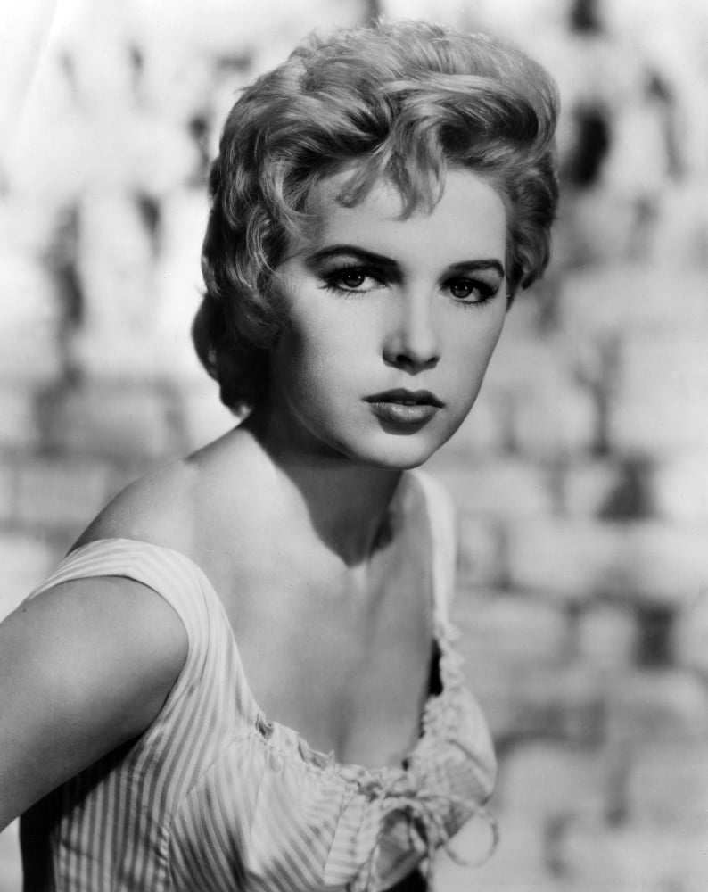Stella Stevens Canvas Art - (16 x 20)