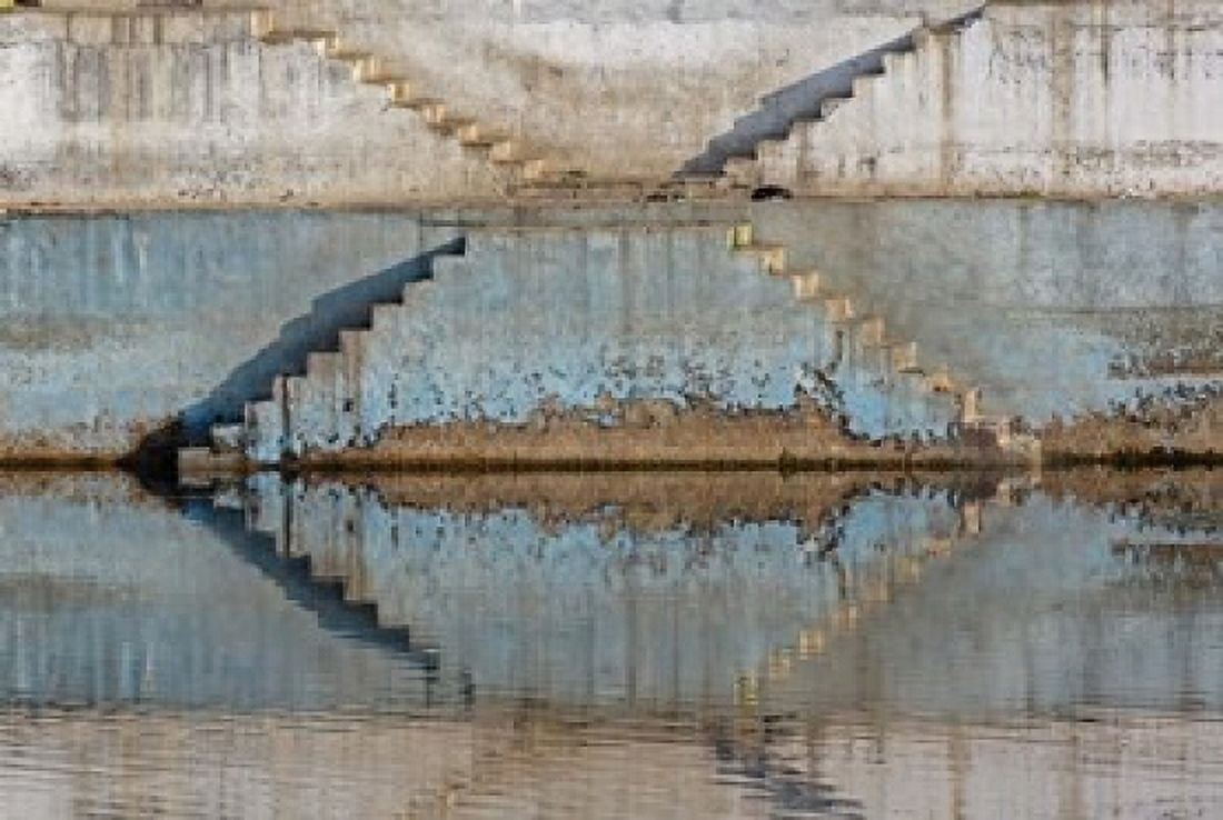 Steps mirrored on small lake Jodhpur India Canvas Art - Adam Jones DanitaDelimont (35 x 23)