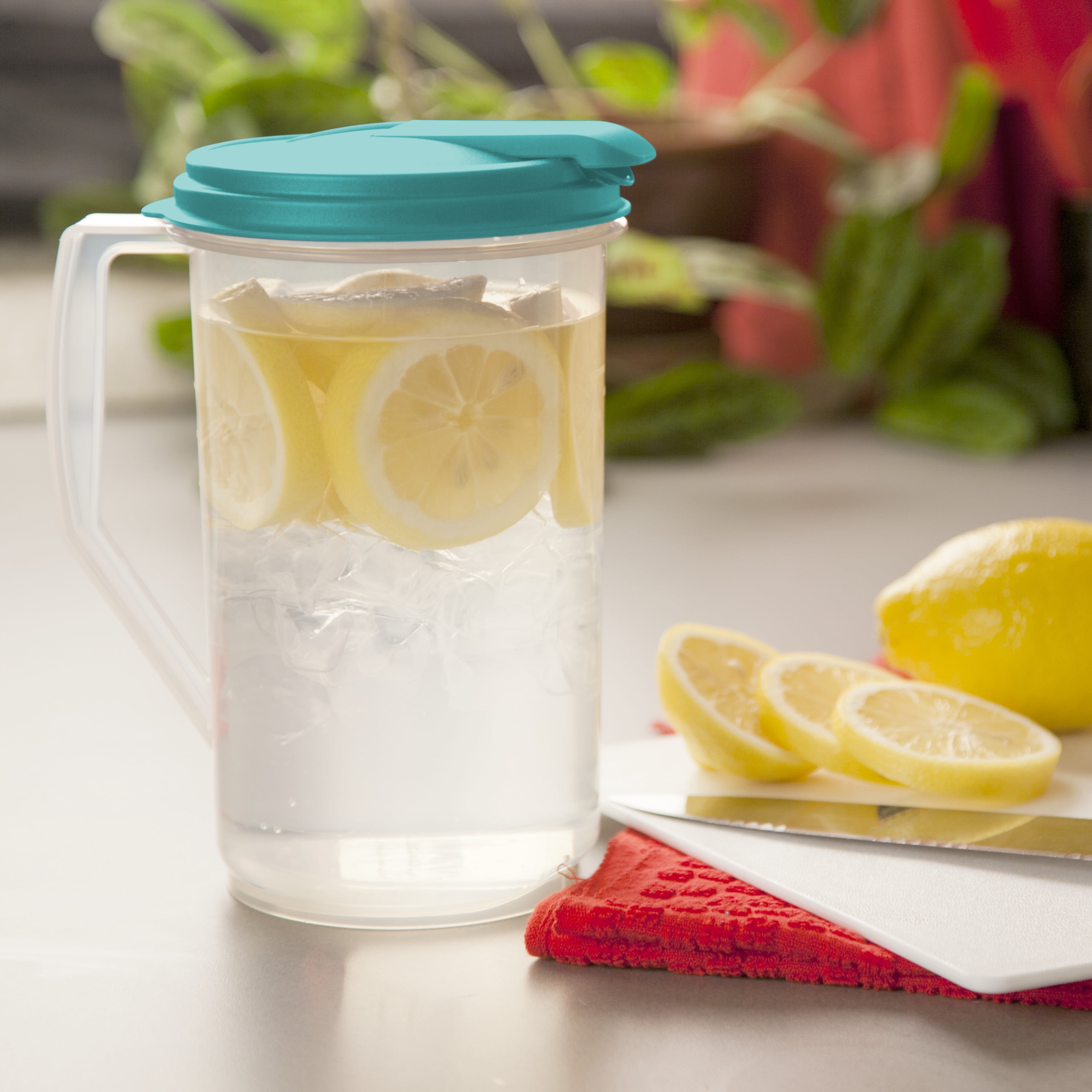 Color Pitcher Sterilite 1-Gallon Clear Plastic Pitcher with Spout & Color Lid ...