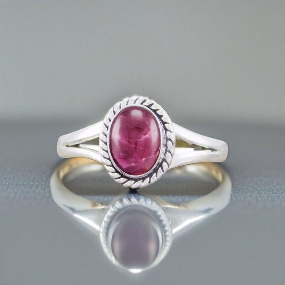Sterling Silver 925 Handmade Garnet Gemstone Ring Perfect for Any Occasion