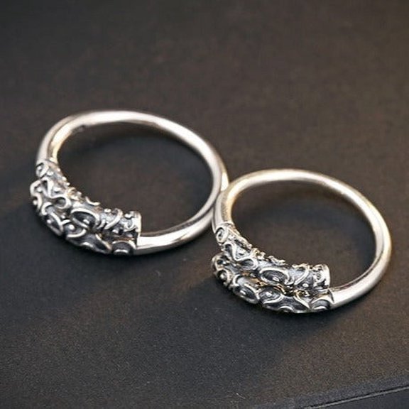 Unisex Sterling Silver Ring Electroplated Golden Hoop Retro Geometry 925 Silver Popular Element Ring for Men and Women Fashion Jewelry Gift