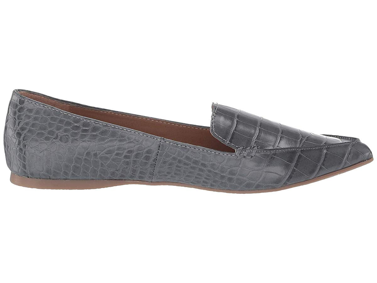 Steve madden store feather loafer grey