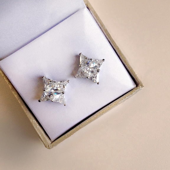 Elegant Cubic Zirconia Star Stud Earrings - Round and Triangle Cut Crystal Post Earrings Jewelry Earring