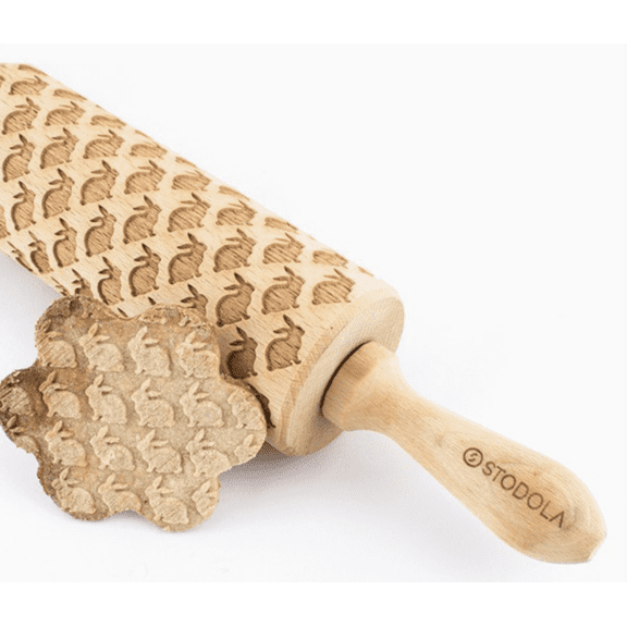 Stodola Engraved Large Rolling Pin with Easter Bunnies RABBITS Pattern