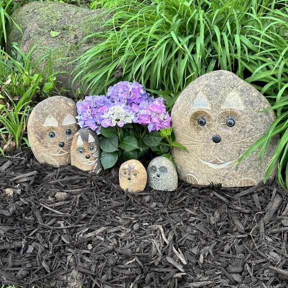 Stone Age Creations Family of Boulder Cats