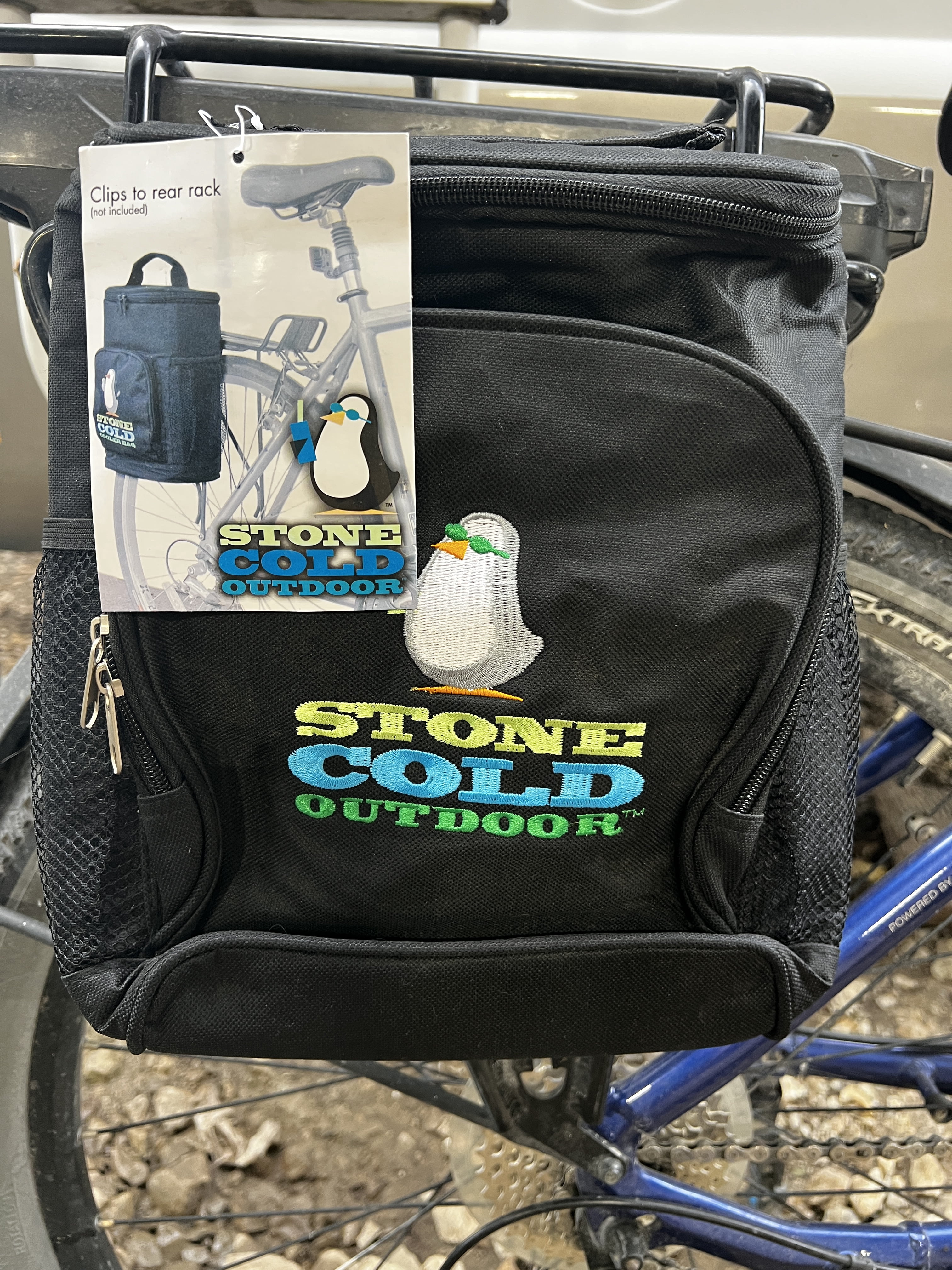 747 Rear Gear Stone Cold Outdoor Rear Rack Bicycle Cooler Bag, Black - Walmart.com