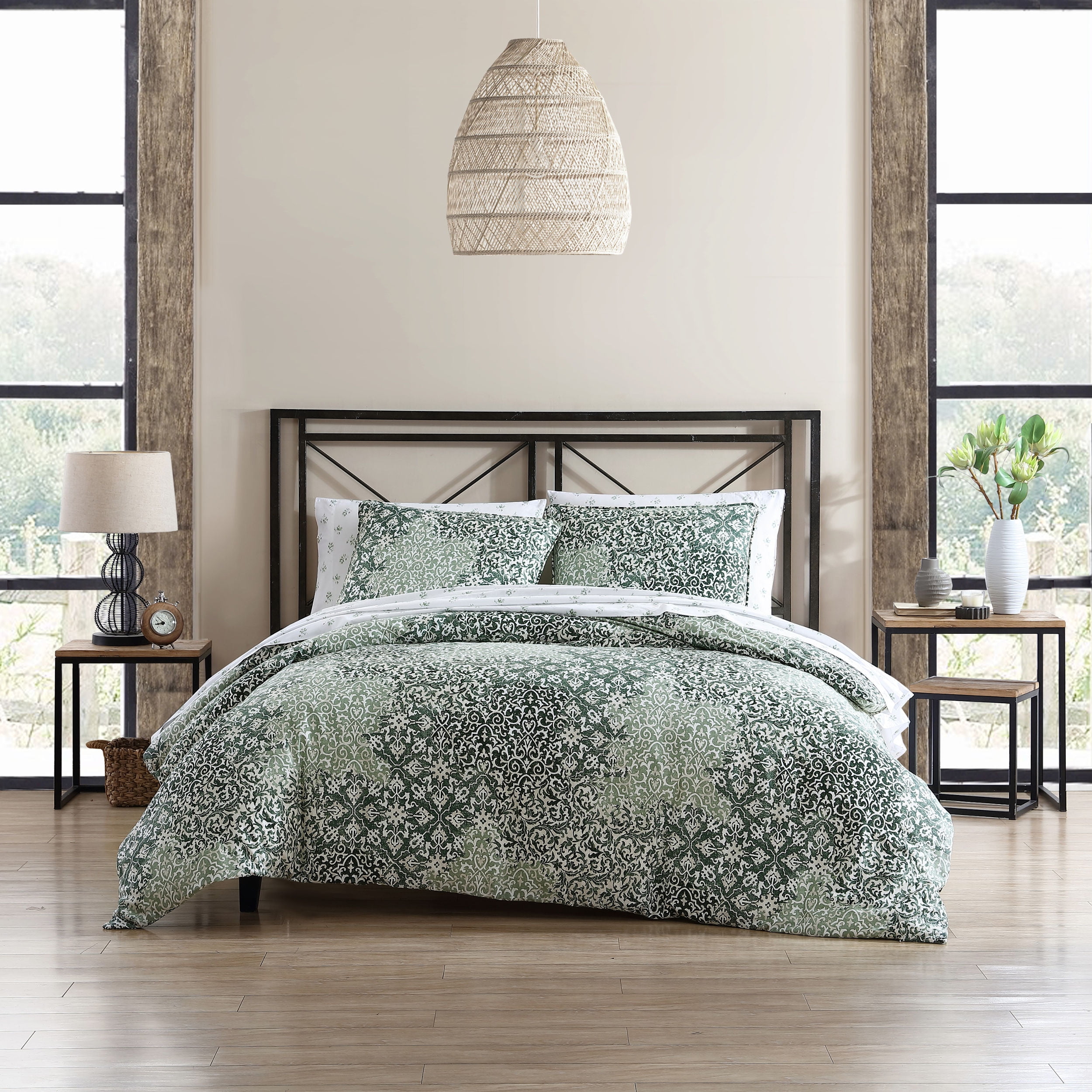 King White and Green Reversible Cotton Comforter Set