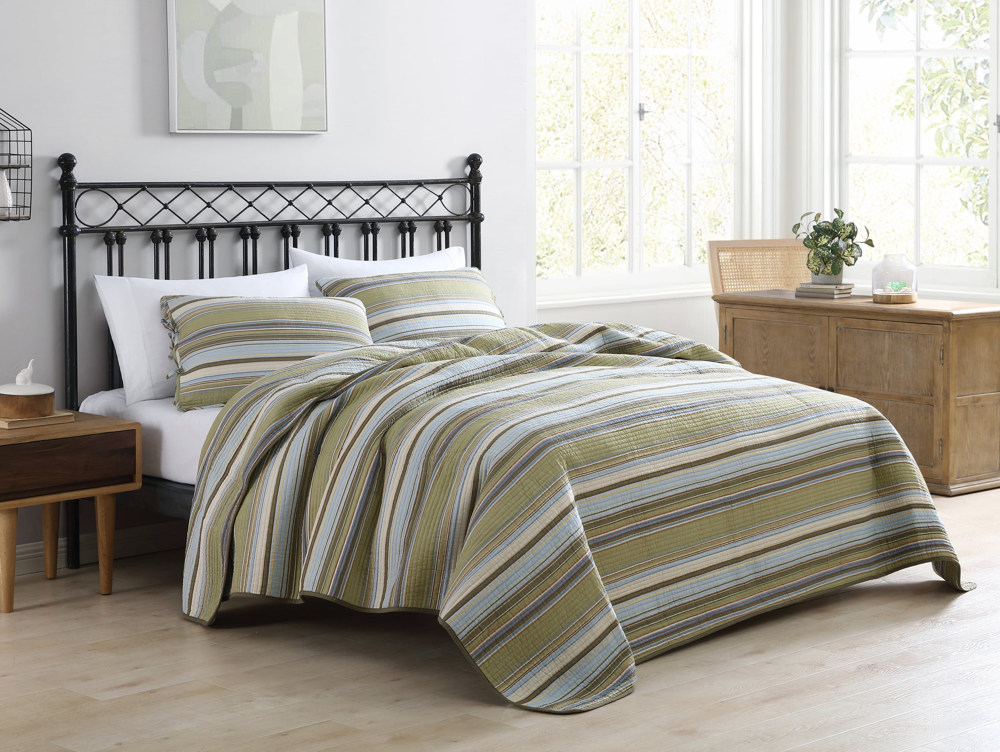 Green Striped Cotton Reversible King Quilt Set