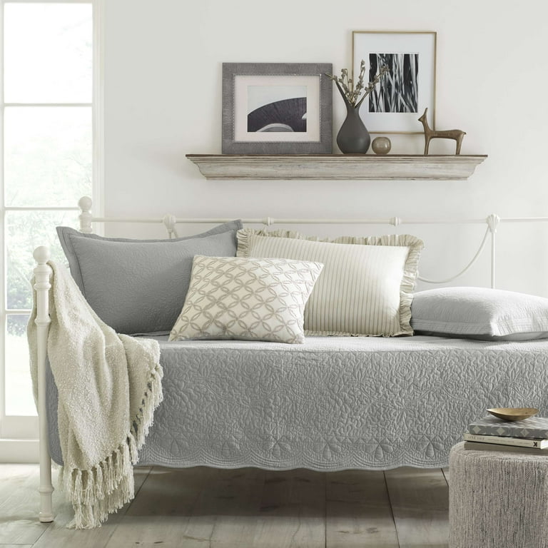 Walmart on sale daybed bedding