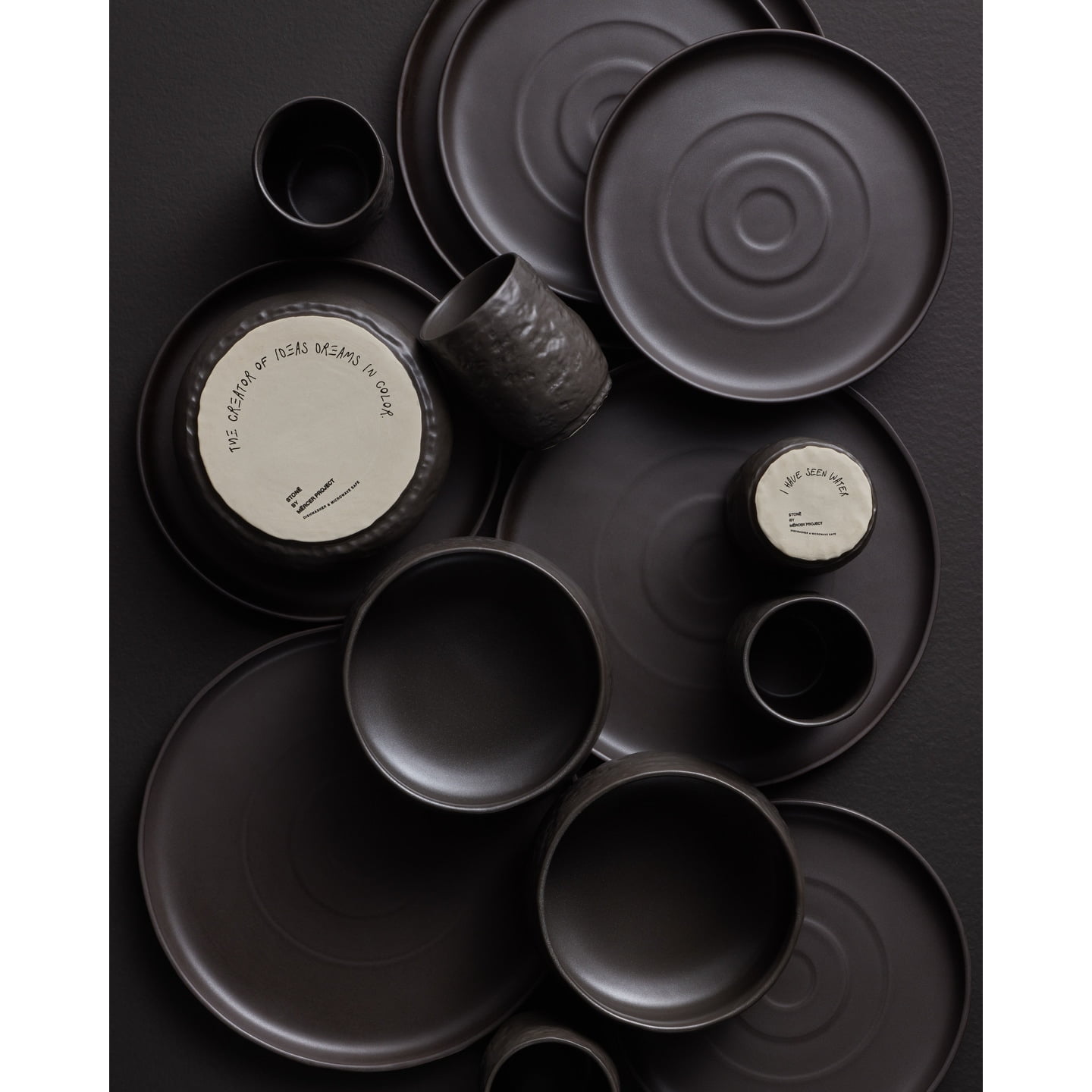 Black Ceramic 16-Piece Stoneware Dinnerware Set, Service for 8