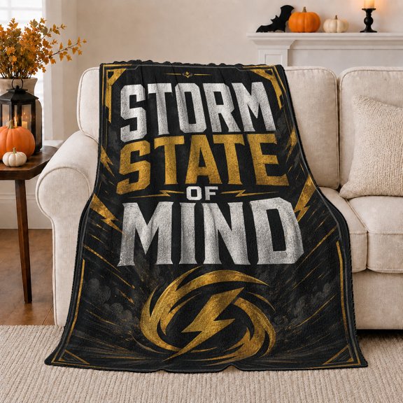 Storm Lightning Bolt Design, Dramatic Artistic Scene, Warm Flannel Blanket for Home Library and Reading Nook with Detailed Artwork, Art Lovers Housewarming Gift, Artistic Home Decor