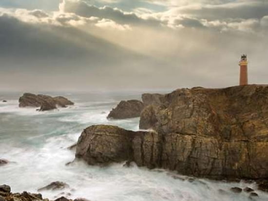 Stormy Lighthouse Canvas Art - John Hartl (18 x 24)