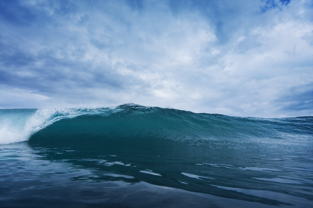 Stormy Ocean Wave Canvas Art - Design Pics Vibe Design Pics (17 x 11)