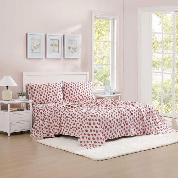 Strawberry Picnic 3-Piece Pink Cotton Twin Sheet Set