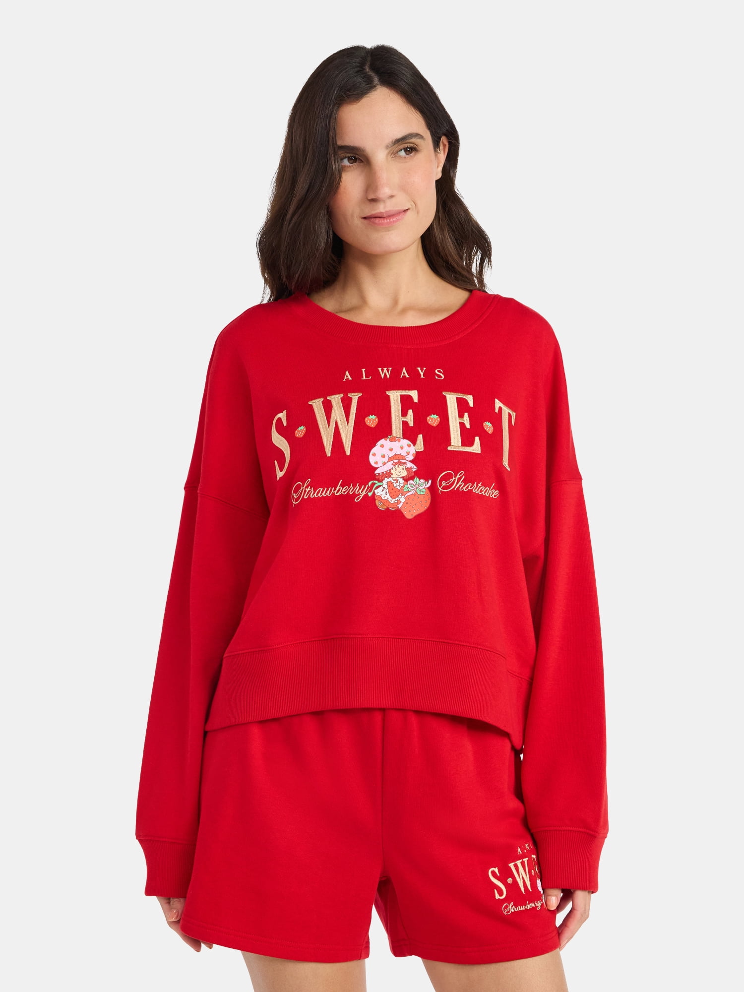Strawberry Shortcake Women’s Cropped Boxy Graphic Sweatshirt, Sizes XXS-XXL