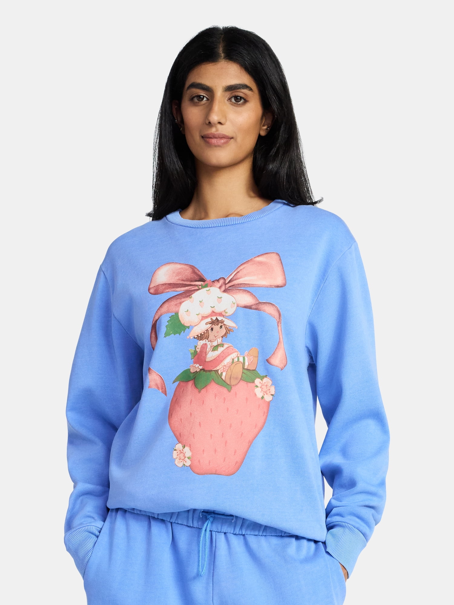 Strawberry Shortcake Women's Satin Bow Graphic Crewneck Sweatshirt, Sizes XXS-XXL