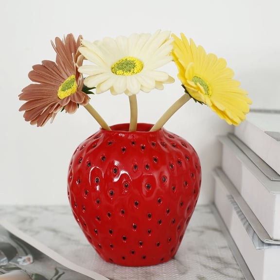 Strawberry Vase 4.72×4.13×4.72 Inch Decorative Strawberry Shaped Planter Resin Strawberry Shaped Planter Pot Cute Fruit Vase Ornament for Flowers Pens Pencils Table Bookshelf Decor