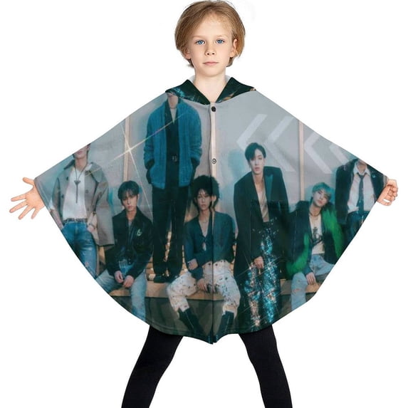Stray Kids Kids Flannel Wearable Blanket, Warm Shawl Blanket Comfy Poncho Soft Cozy Throw Blanket Hoodie for Boys Girls Birthday Gifts