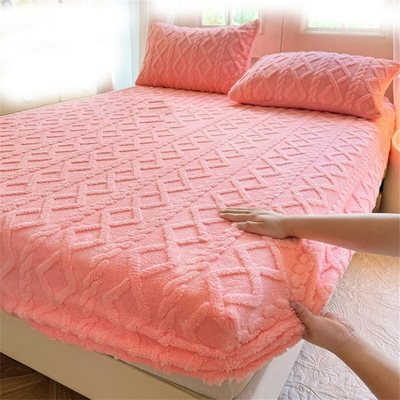 Stretch sheets, available in various sizes, are soft, comfortable, and fluffy, perfect for all bed sizes.