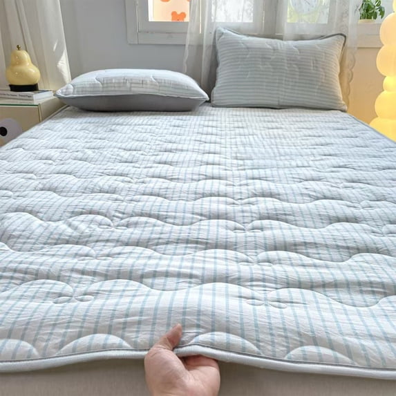 Striped Thin Washable Cotton Mattress Pad – Soft, Breathable, Non-Slip Bed Protector for Home or Dorm Use, Comfortable, Lightweight, Easy to Clean, Enhances Daily Rest