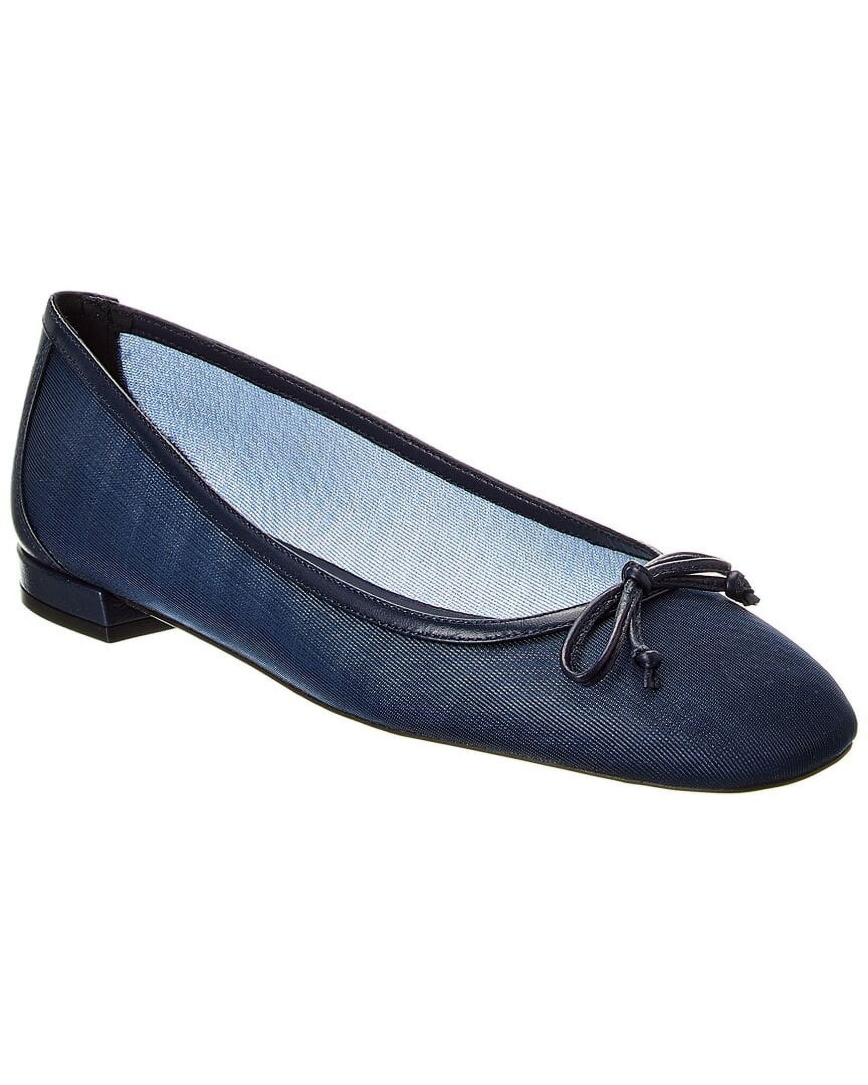 Stuart Weitzman Arabella Ballet Flat (Women)