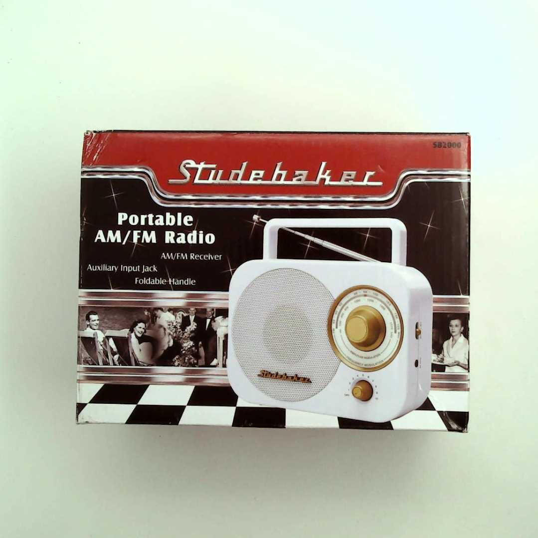 Studebaker Portable Retro Style AM/FM Radio SB2000 with Telescopic ...
