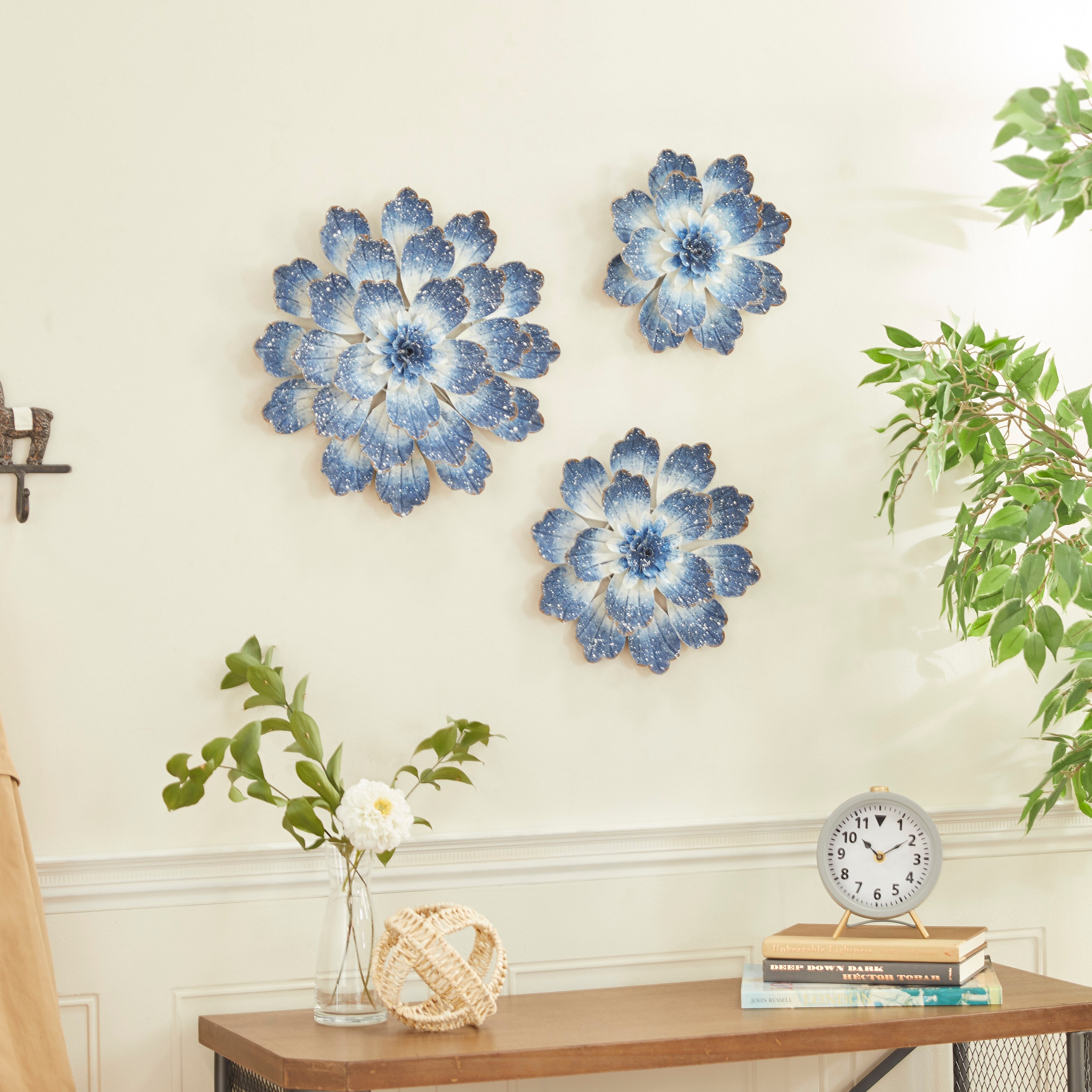 Studio 350 Blue Metal Floral Wall Decor (Set of 3) - Walmart.com