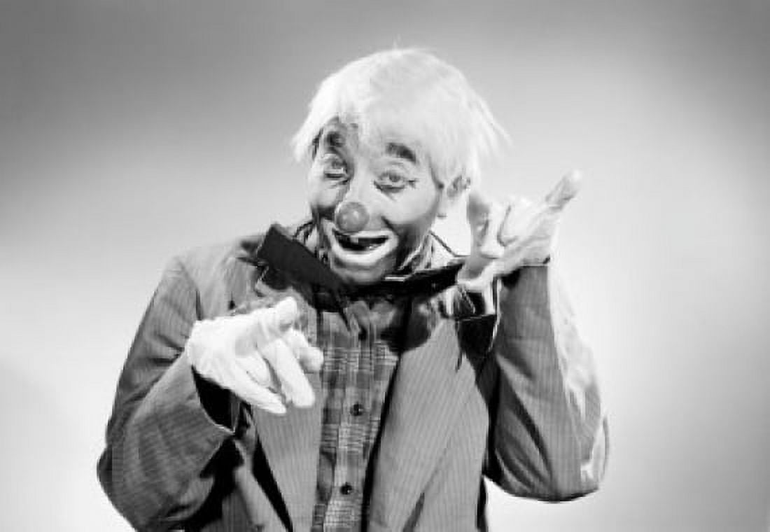 Studio portrait of clown Canvas Art - (24 x 36)