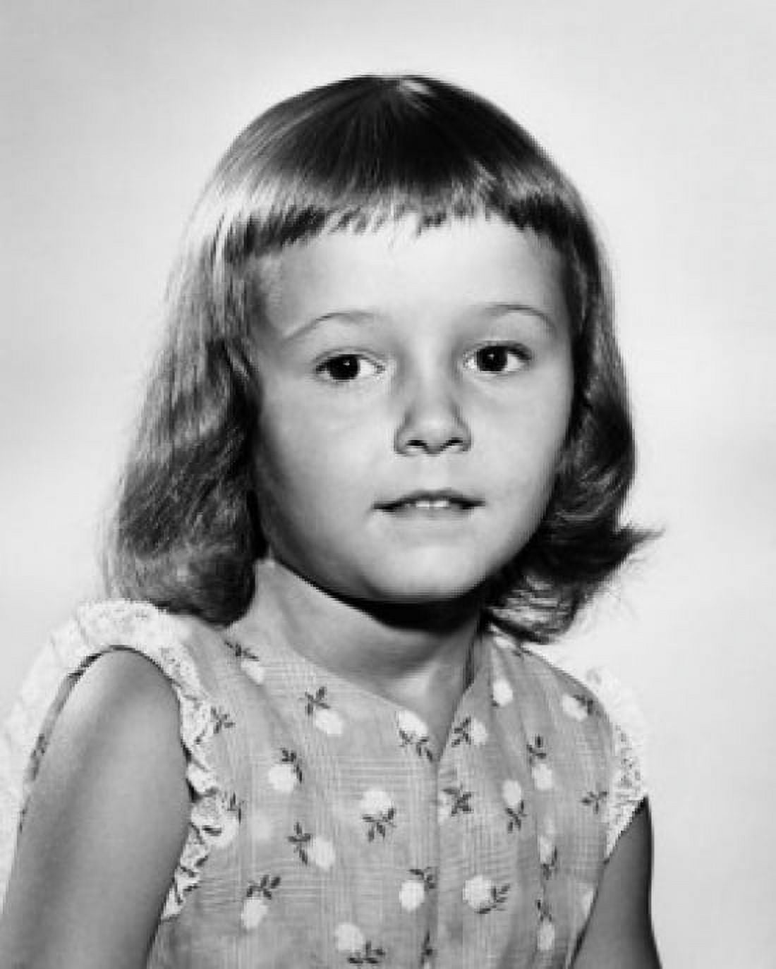 Studio portrait of girl Canvas Art - (24 x 36)