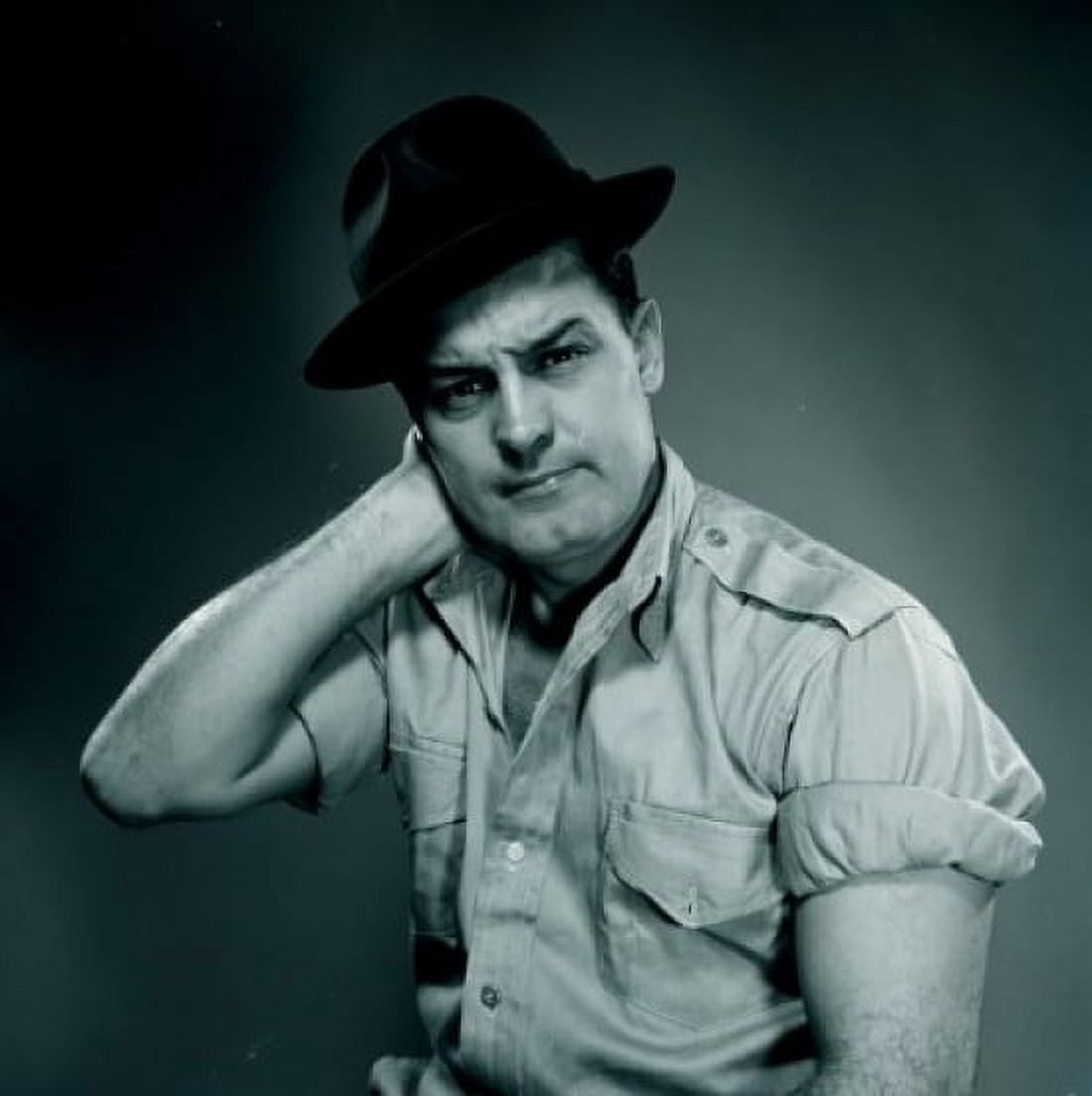 Studio portrait of man wearing hat Canvas Art - (24 x 36)