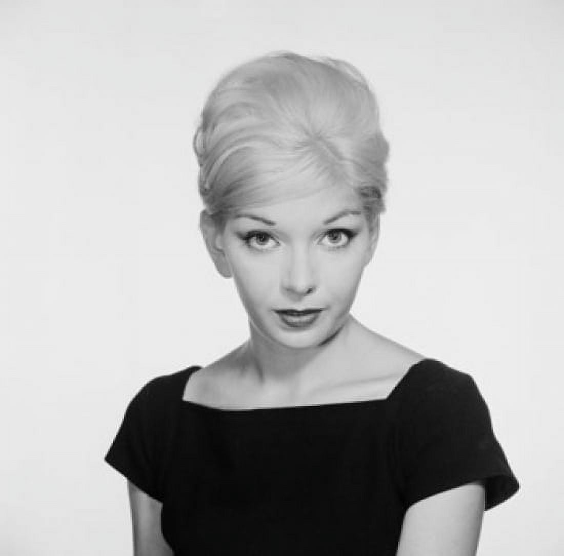 Studio portrait of serious young woman Canvas Art - (18 x 24)